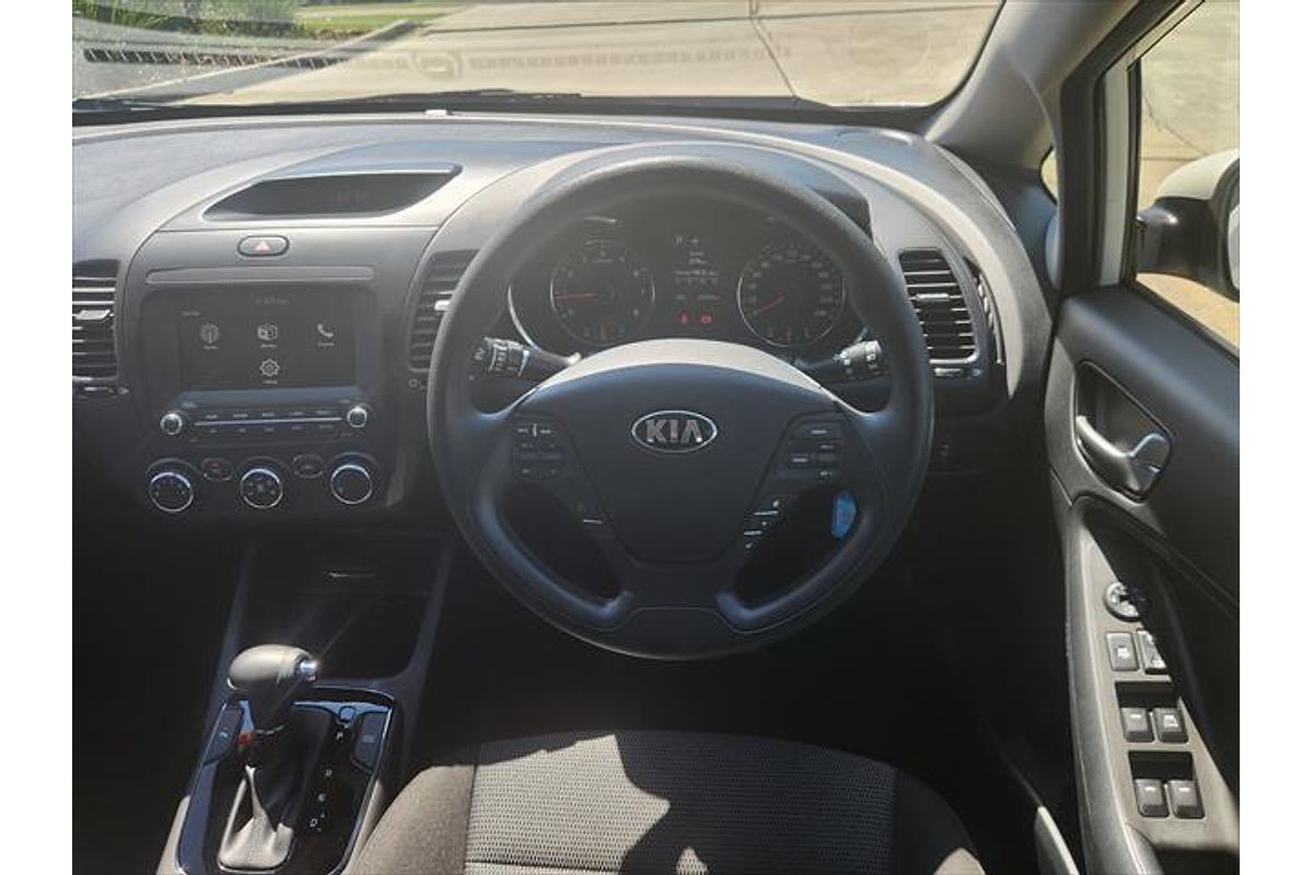 2017 Kia Cerato S YD