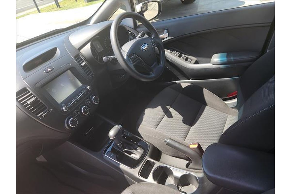 2017 Kia Cerato S YD