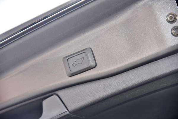 2024 Toyota RAV4 Cruiser AXAH52R