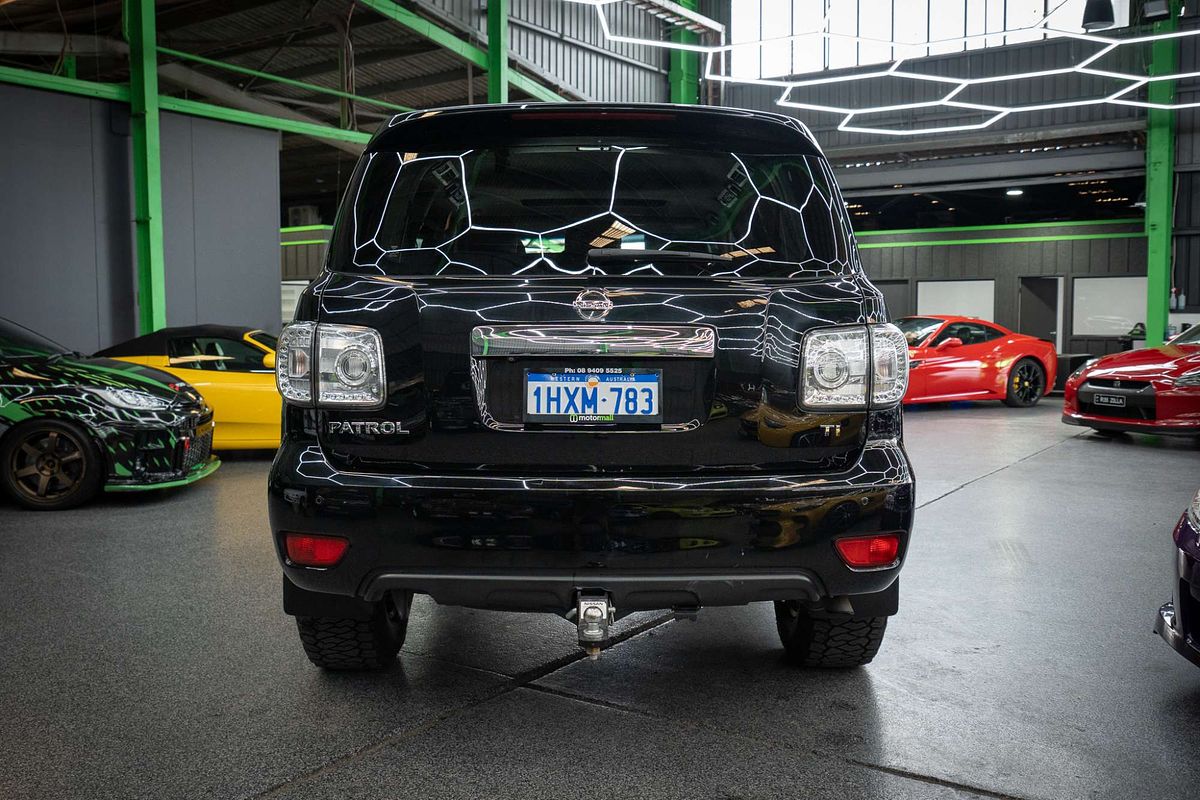 2017 Nissan Patrol Ti Y62 Series 4