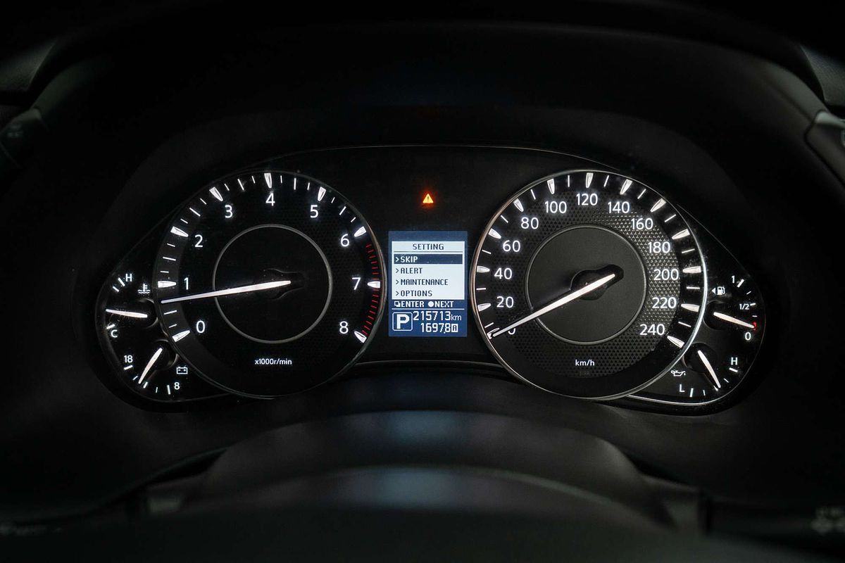2017 Nissan Patrol Ti Y62 Series 4