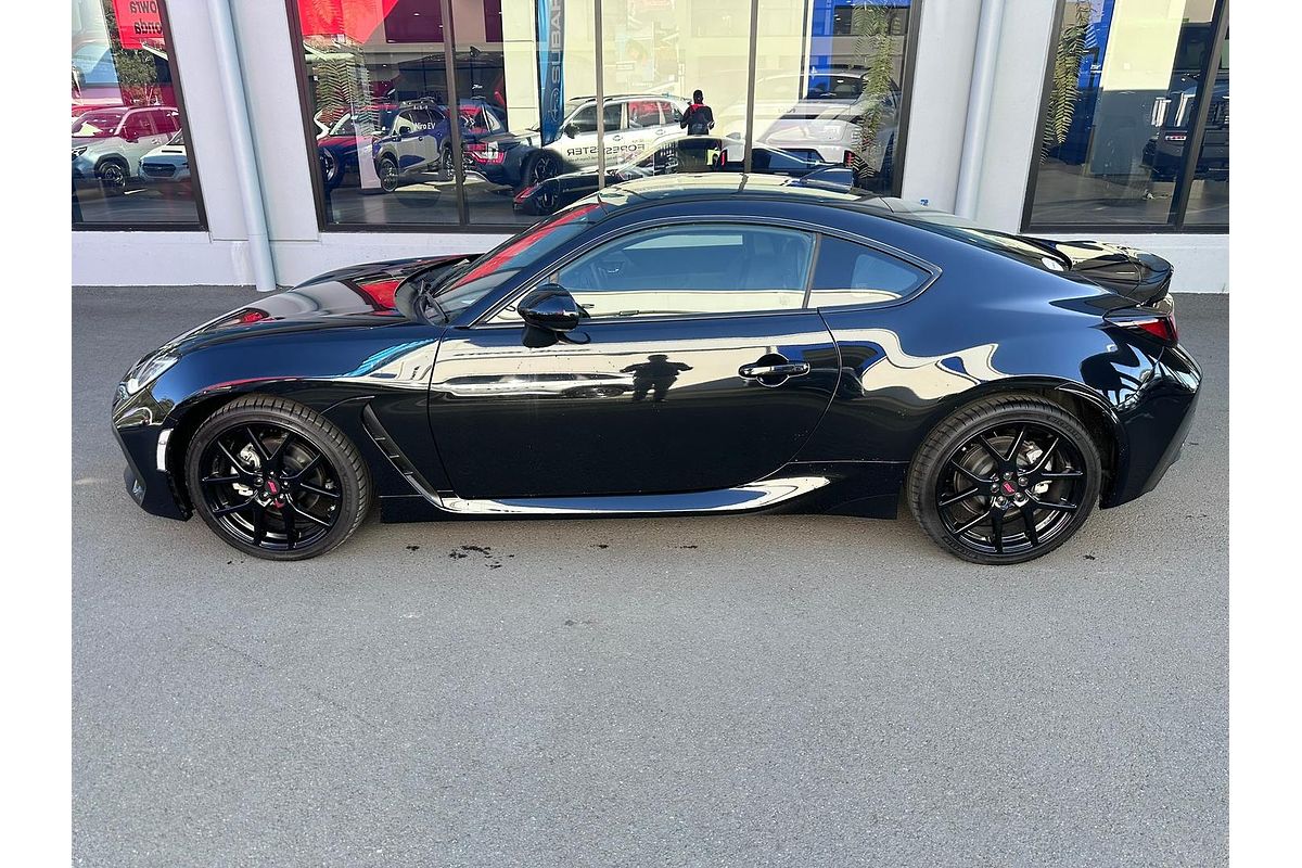 2024 Subaru BRZ S ZD8