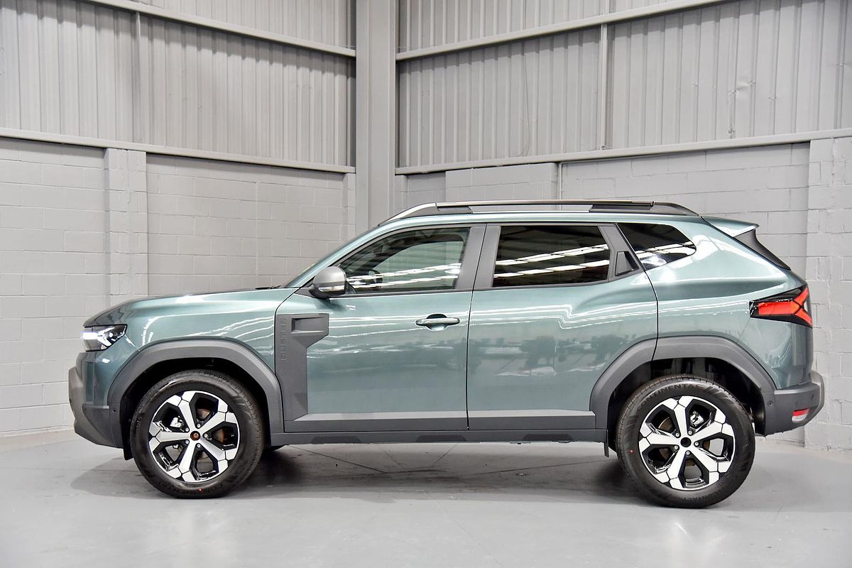 2025 Renault Duster Techno X1311