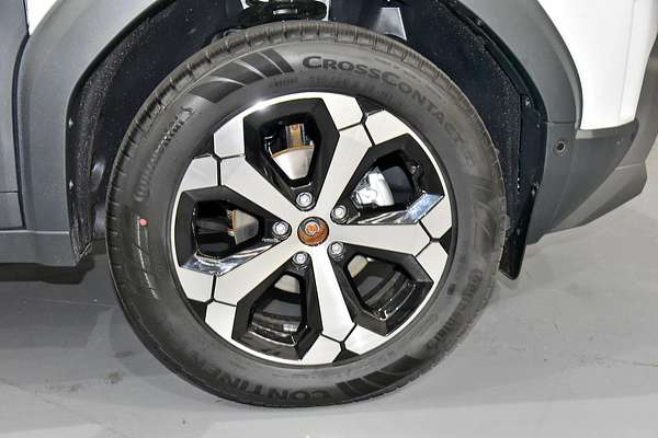 2025 Renault Duster Techno X1311