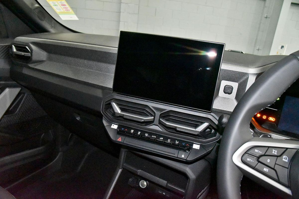 2025 Renault Duster Techno X1311