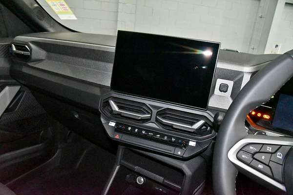 2025 Renault Duster Techno X1311