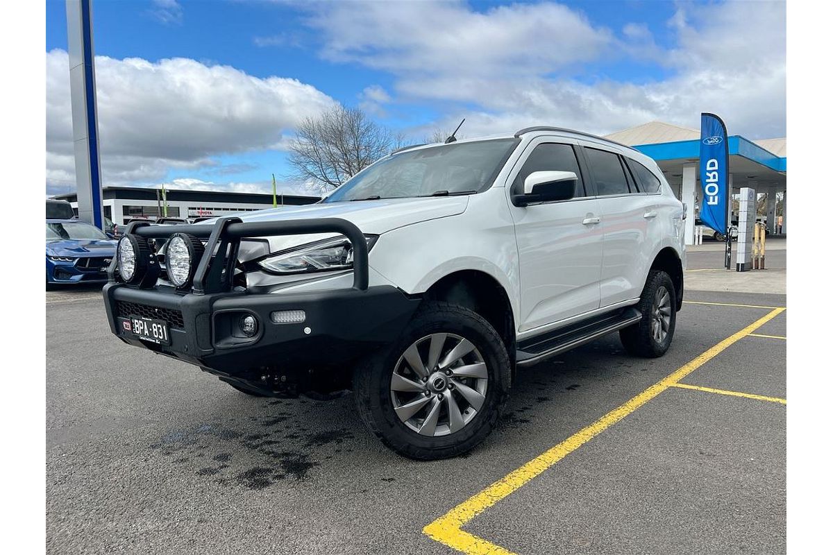 2021 Isuzu MU-X LS-U
