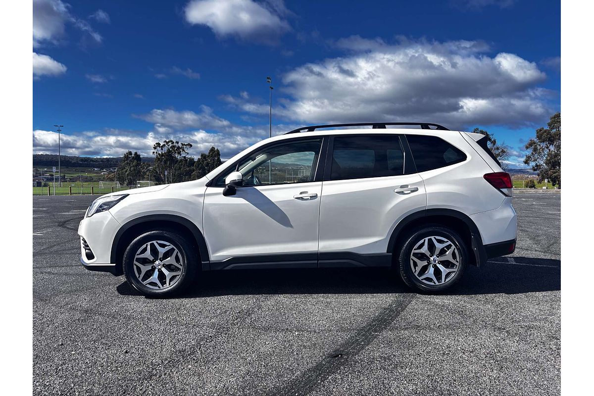 2023 Subaru Forester 2.5i S5