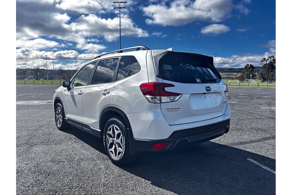 2023 Subaru Forester 2.5i S5