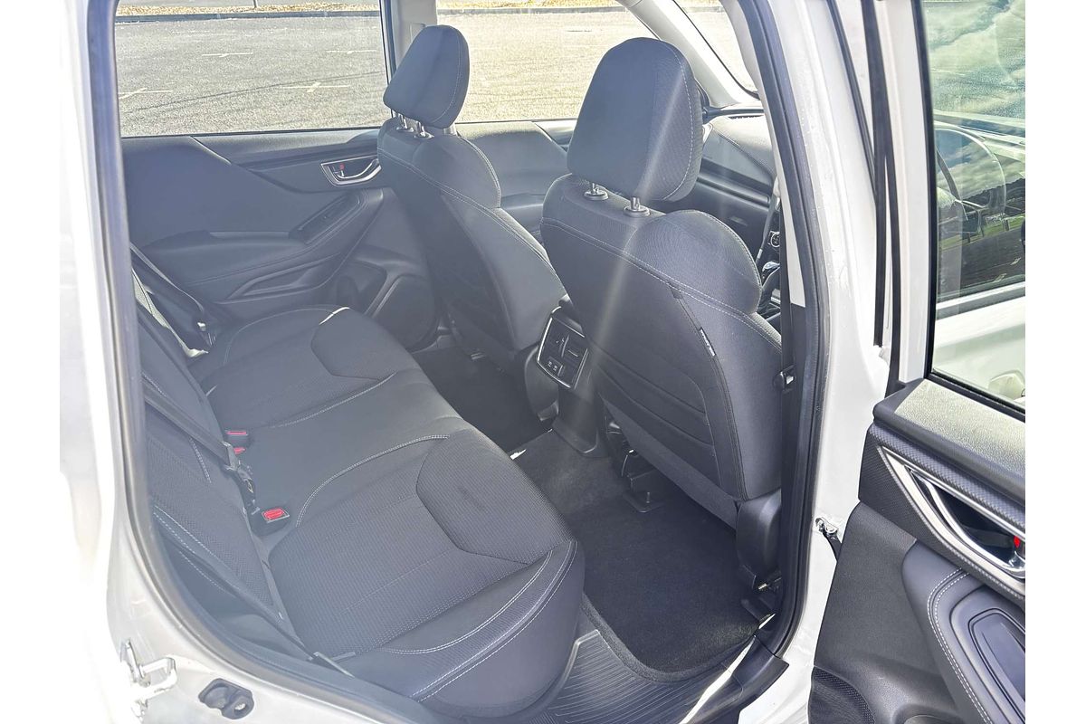 2023 Subaru Forester 2.5i S5