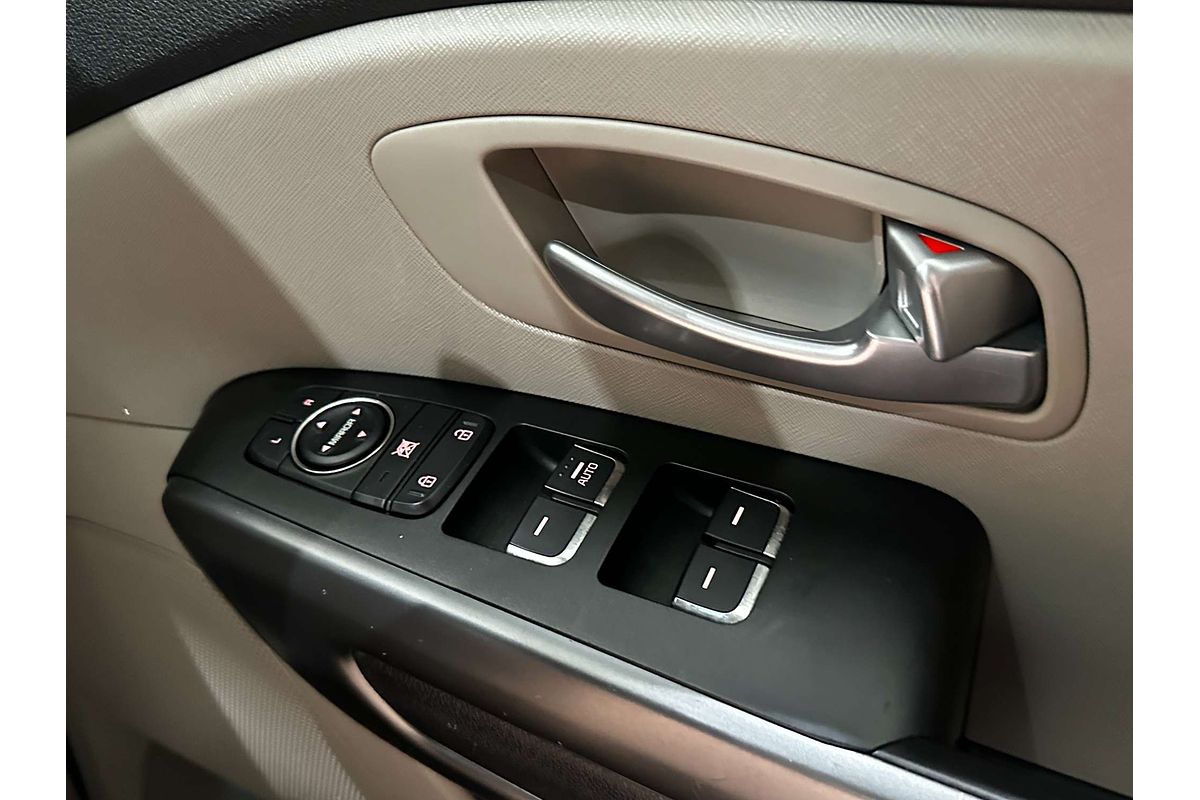 2020 Kia Carnival S YP