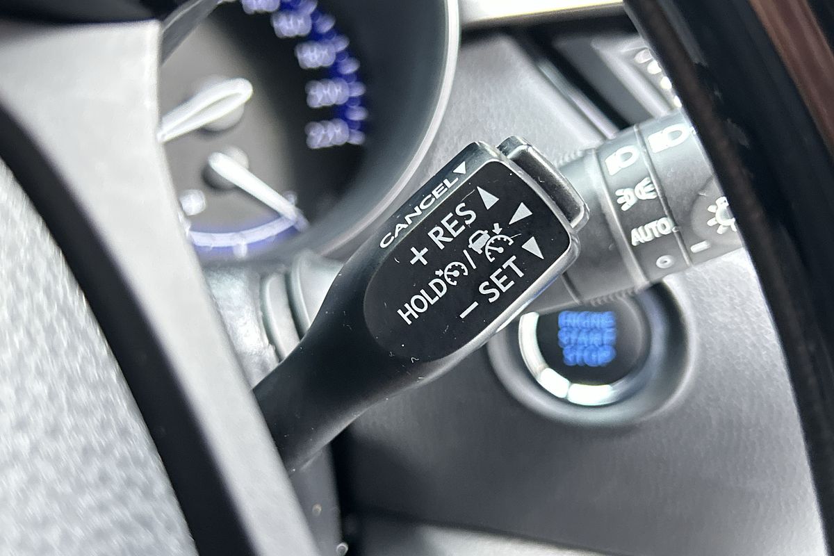 2023 Toyota C-HR GXL NGX10R