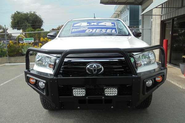 2019 Toyota Hilux SR GUN126R 4X4