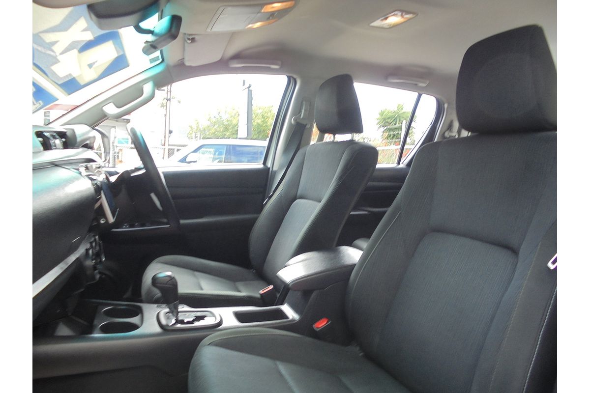 2019 Toyota Hilux SR GUN126R 4X4