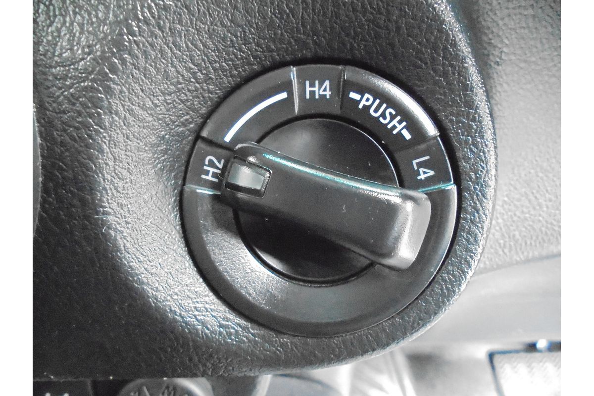 2019 Toyota Hilux SR GUN126R 4X4