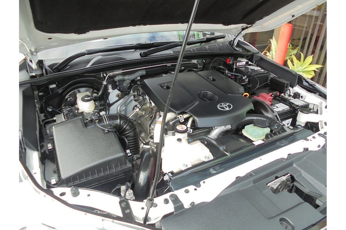 2019 Toyota Hilux SR GUN126R 4X4
