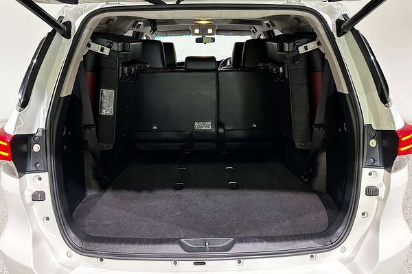 2018 Toyota Fortuner Crusade GUN156R