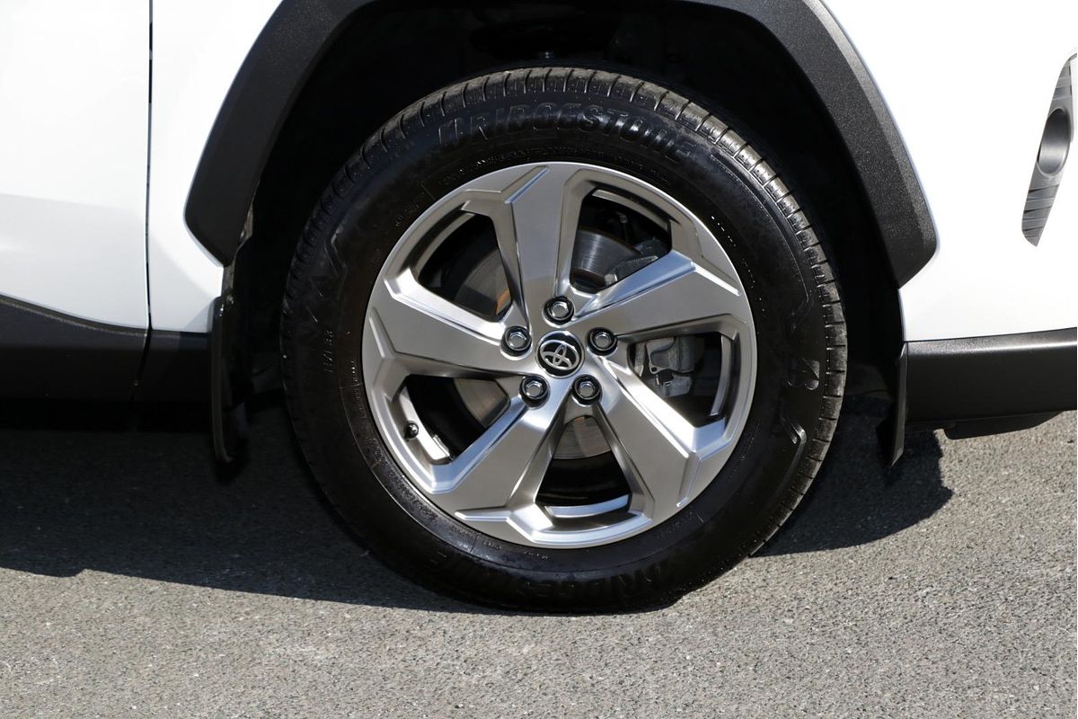 2021 Toyota RAV4 GXL MXAA52R