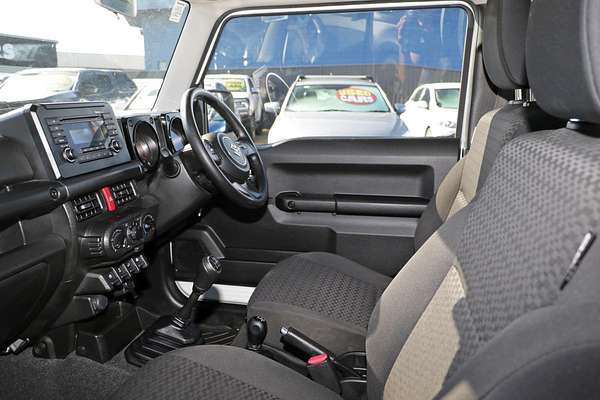 2022 Suzuki Jimny GJ