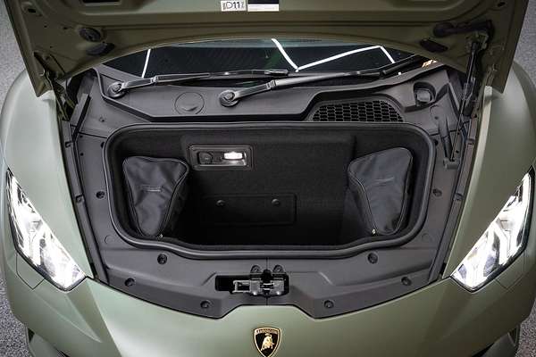 2017 Lamborghini Huracan LP610-4 724