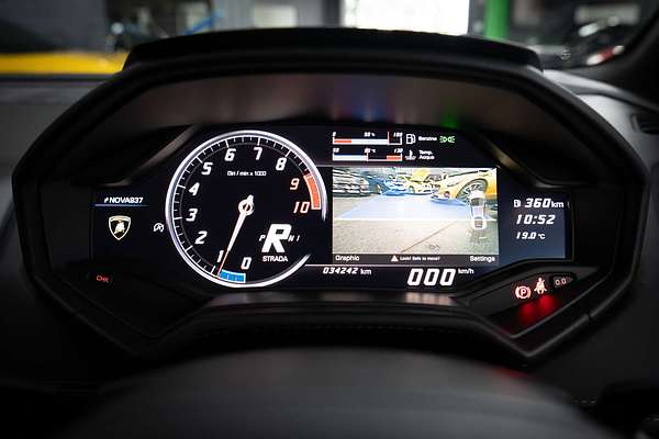 2017 Lamborghini Huracan LP610-4 724