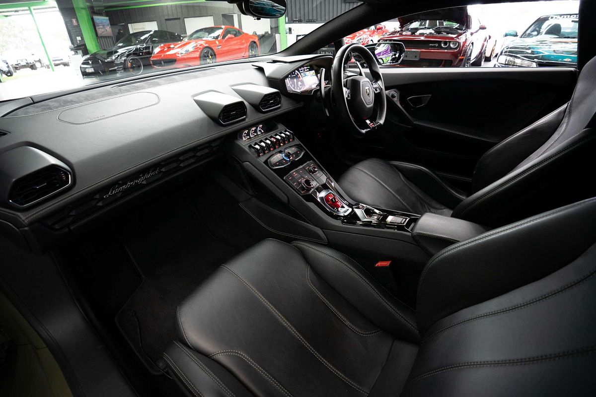 2017 Lamborghini Huracan LP610-4 724