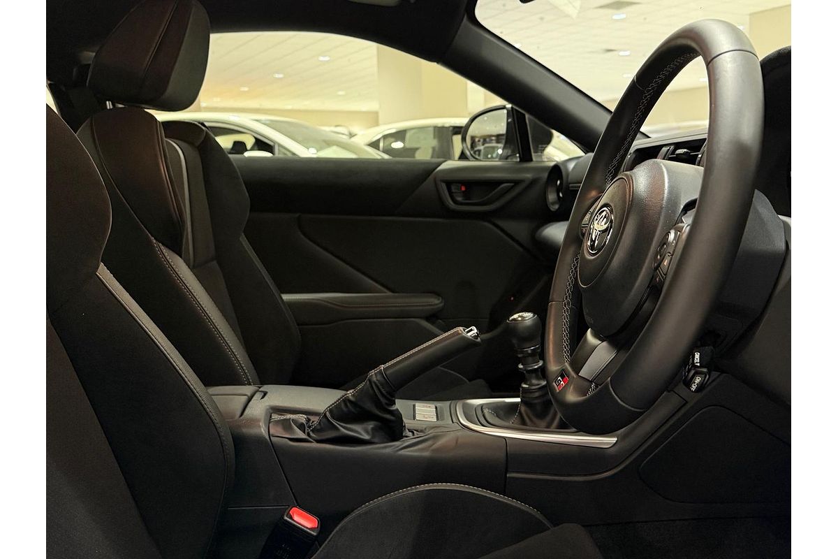 2024 Toyota GR86 GTS ZN8