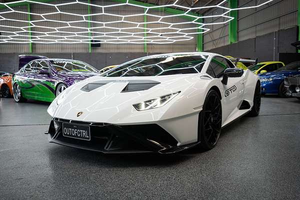 2022 Lamborghini Huracan STO 724