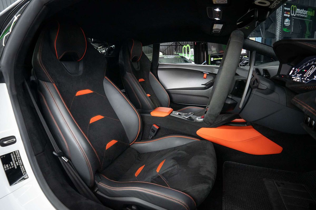 2022 Lamborghini Huracan STO 724