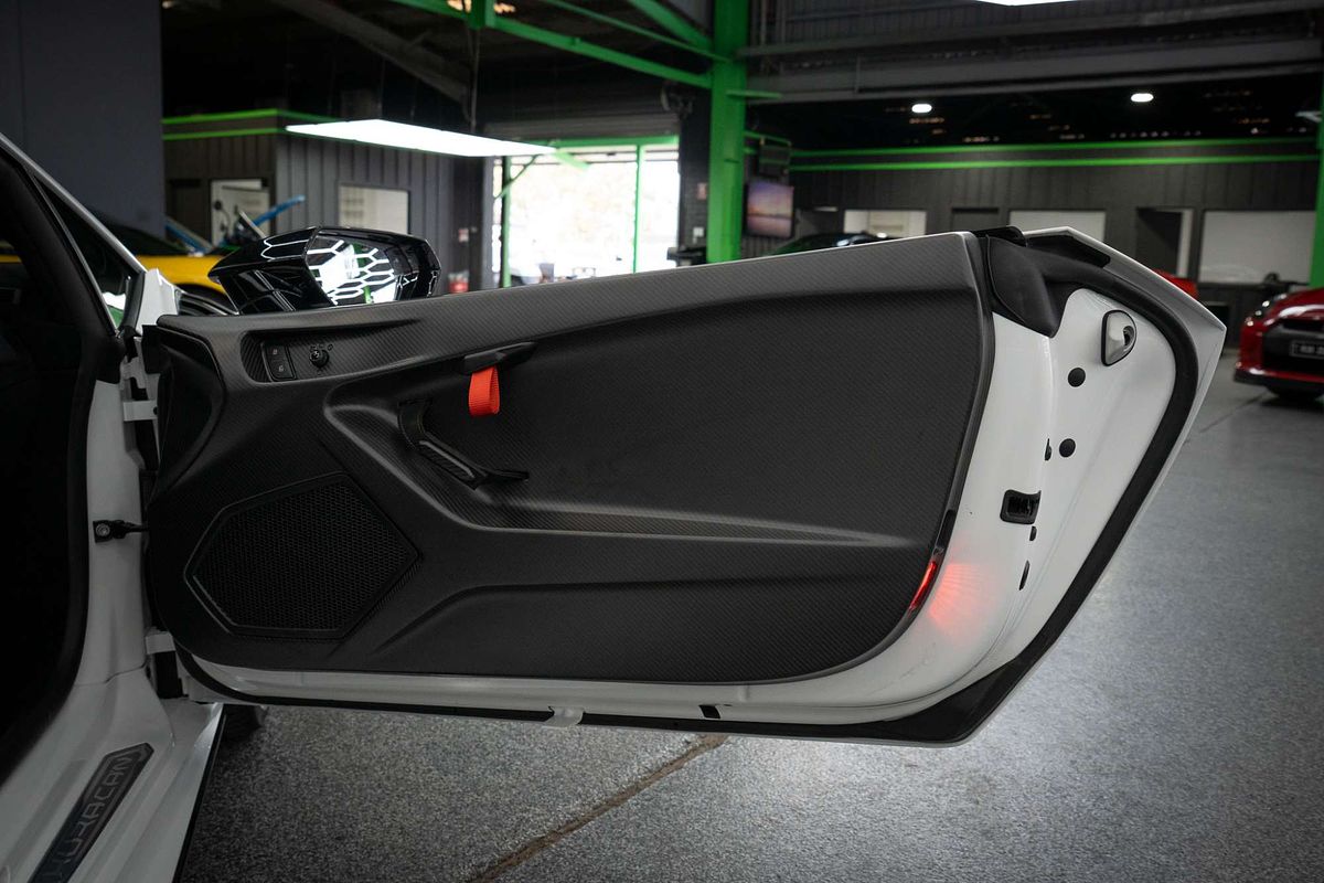 2022 Lamborghini Huracan STO 724