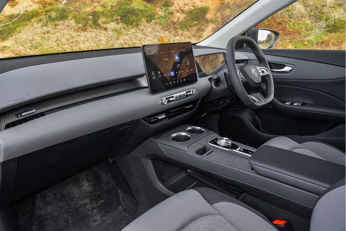 2025 MG MGS5 EV Essence 49 ZS3EM