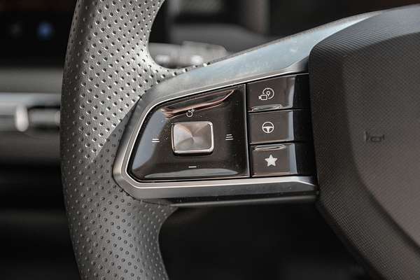 2025 MG MGS5 EV Essence 49 ZS3EM