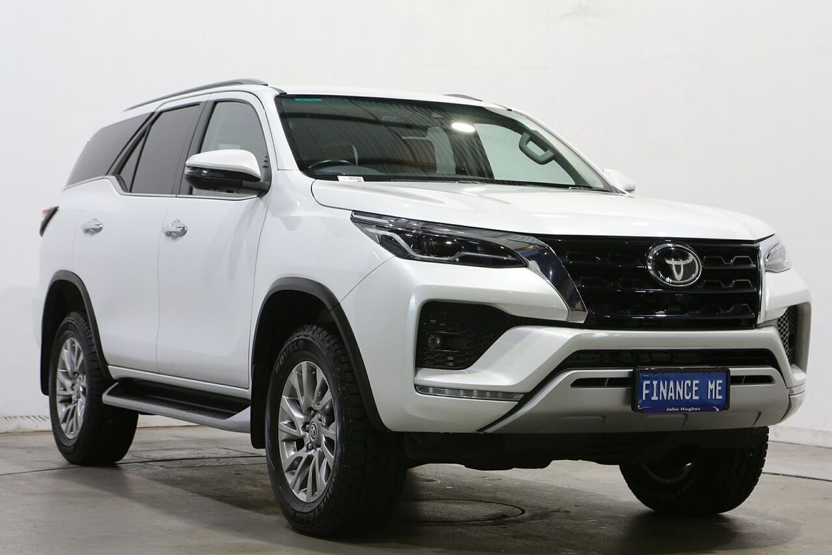 2023 Toyota Fortuner Crusade GUN156R