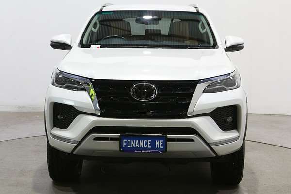 2023 Toyota Fortuner Crusade GUN156R