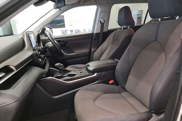 2023 Toyota Kluger GX TXUA70R