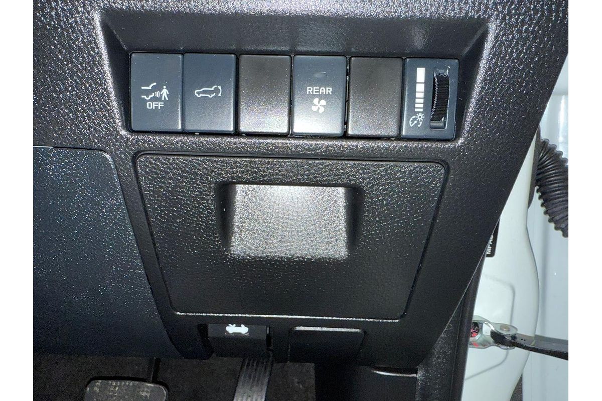 2024 Isuzu MU-X LS-T