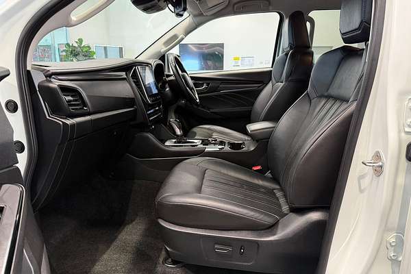 2024 Isuzu MU-X LS-T