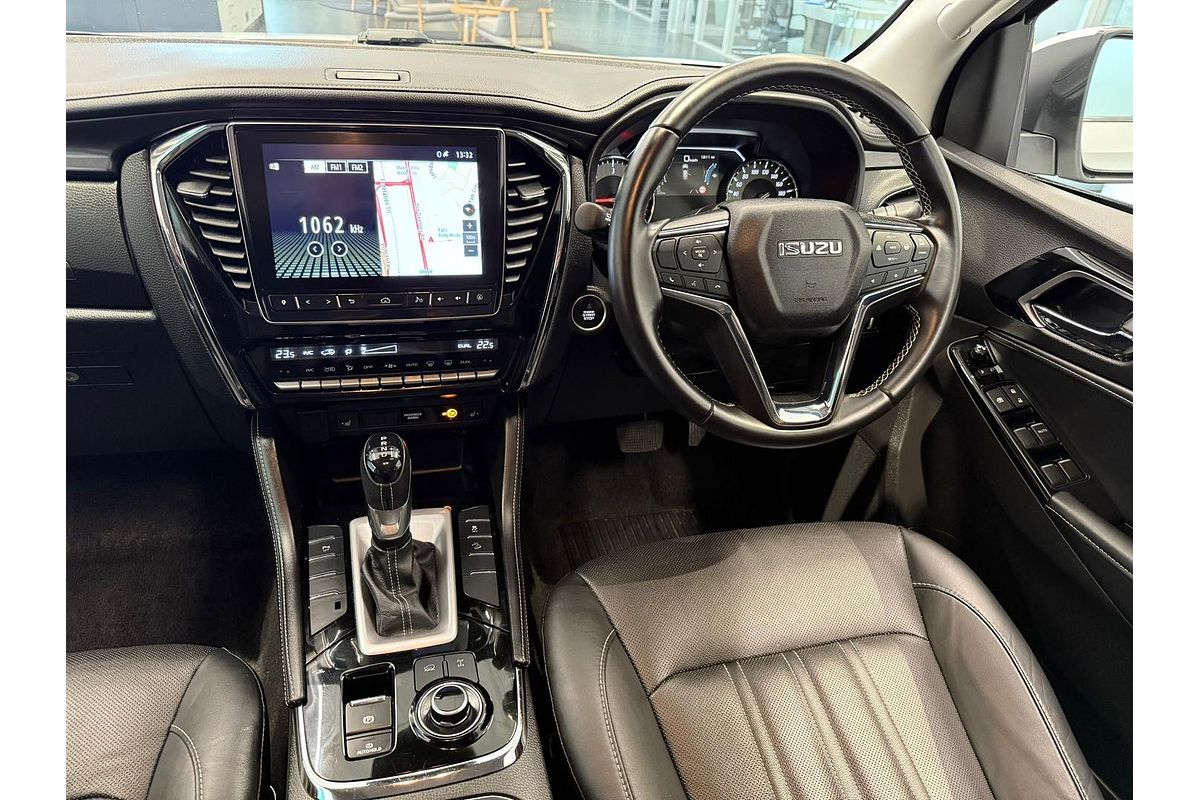 2024 Isuzu MU-X LS-T