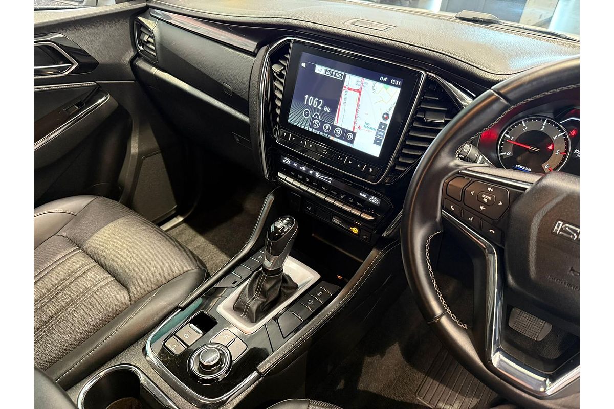 2024 Isuzu MU-X LS-T