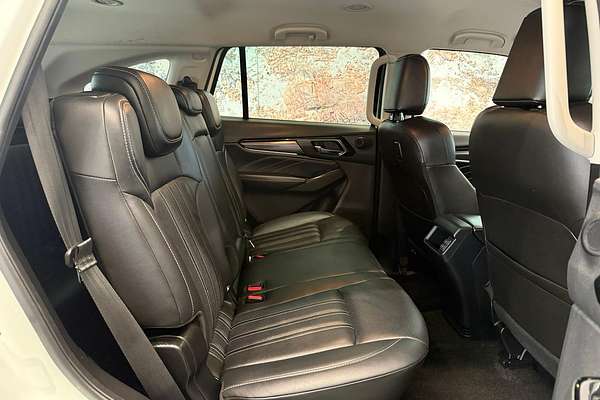 2024 Isuzu MU-X LS-T