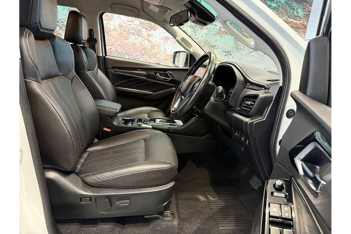 2024 Isuzu MU-X LS-T
