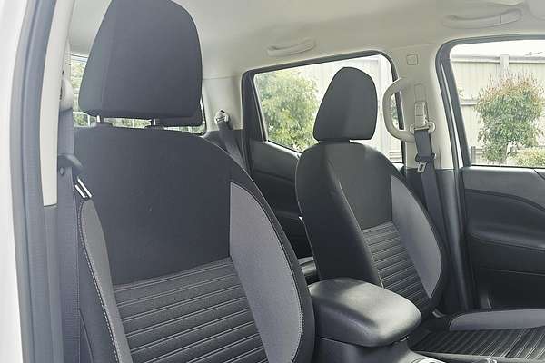 2024 Nissan Navara SL D23 4X4