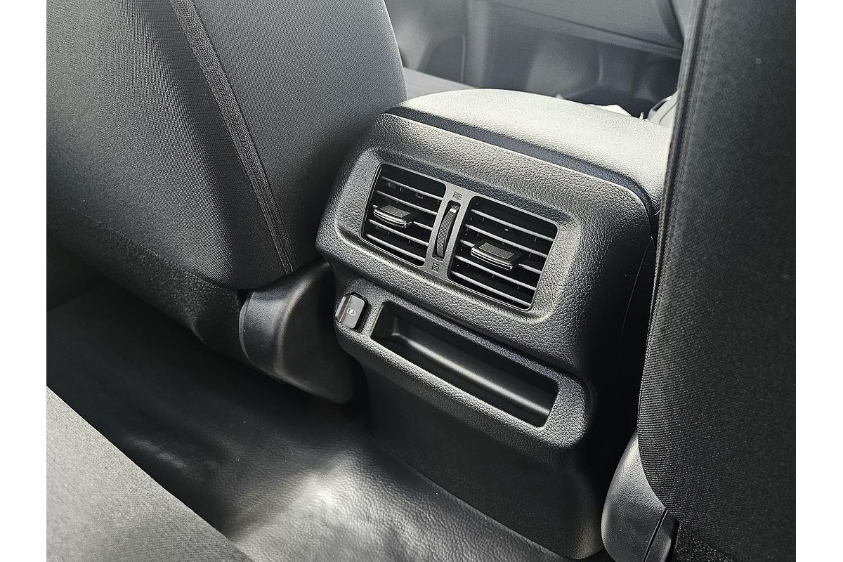 2024 Nissan Navara SL D23 4X4
