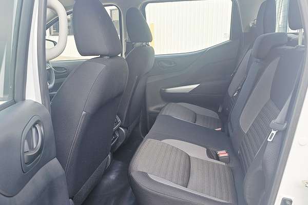 2024 Nissan Navara SL D23 4X4