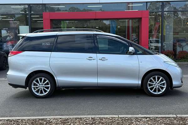 2019 Toyota Tarago GLX GSR50R