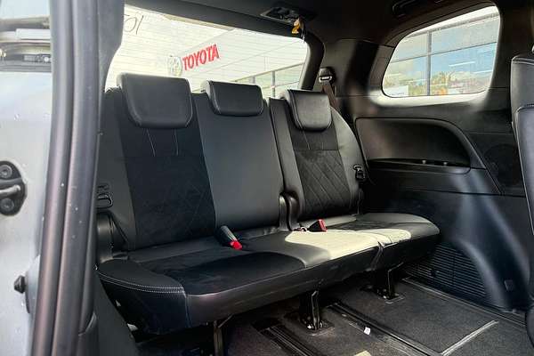 2019 Toyota Tarago GLX GSR50R