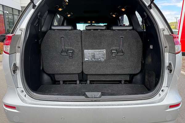 2019 Toyota Tarago GLX GSR50R