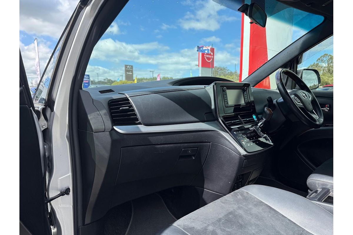 2019 Toyota Tarago GLX GSR50R