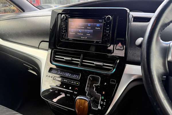 2019 Toyota Tarago GLX GSR50R