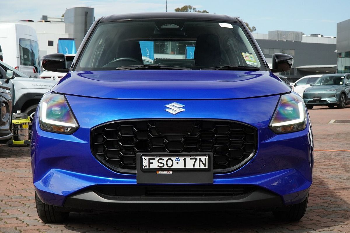 2025 Suzuki Swift Hybrid UZ